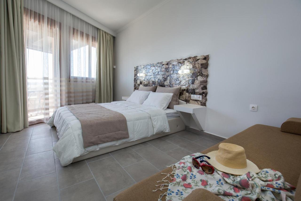 Villa Oasis Limenaria  Eksteriør billede