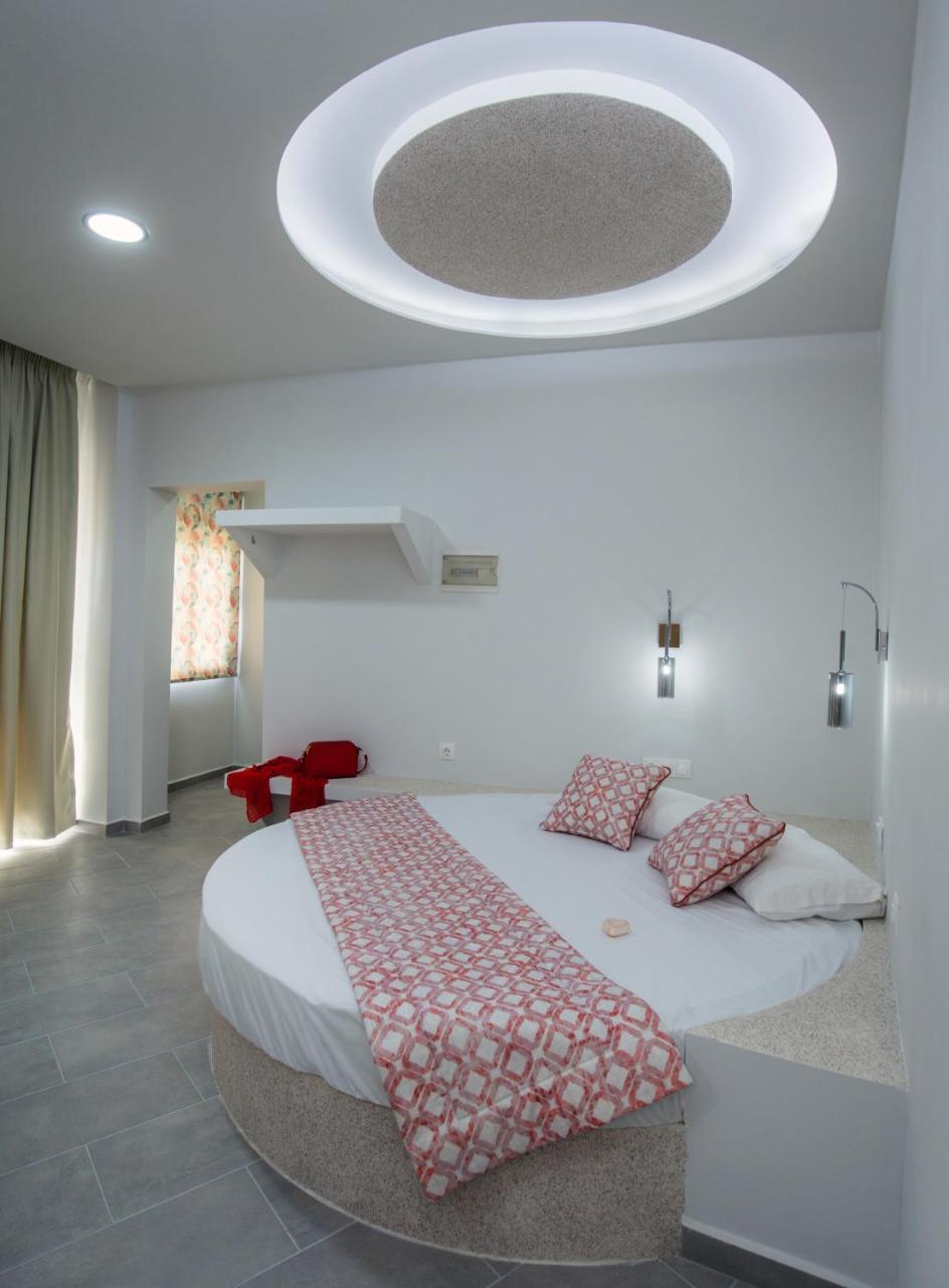 Villa Oasis Limenaria  Eksteriør billede